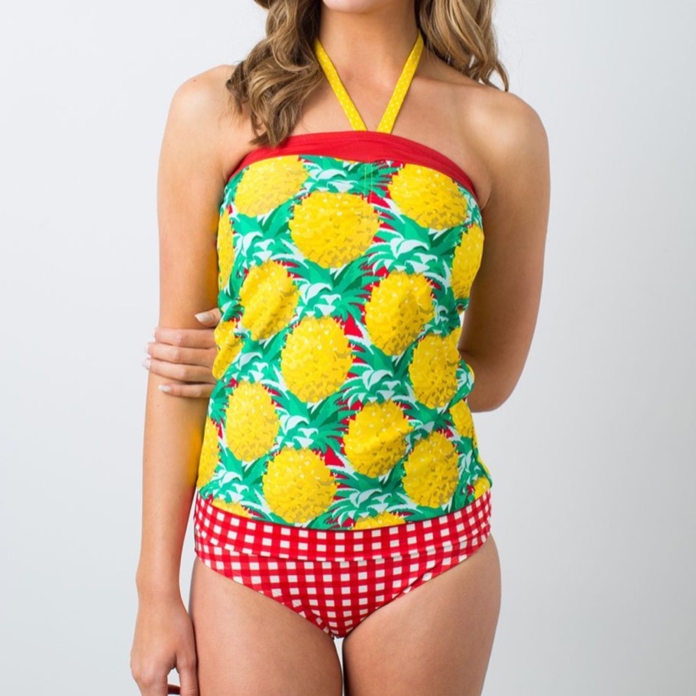Lime Ricki Banded Halter Pineapple Tankini Top.  Size Large. New With Tags.